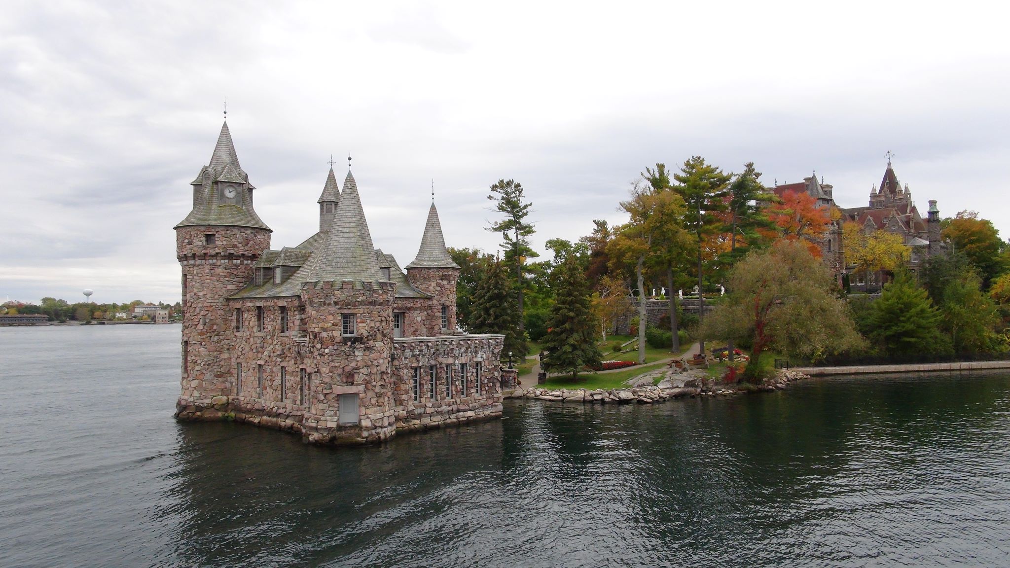 THOUSAND ISLANDS NATIONAL PARK, CANADA